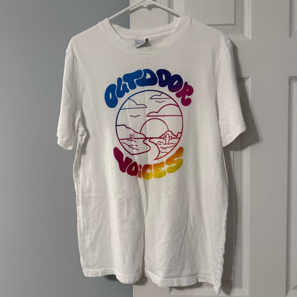 Outdoor Voices | graphic tee